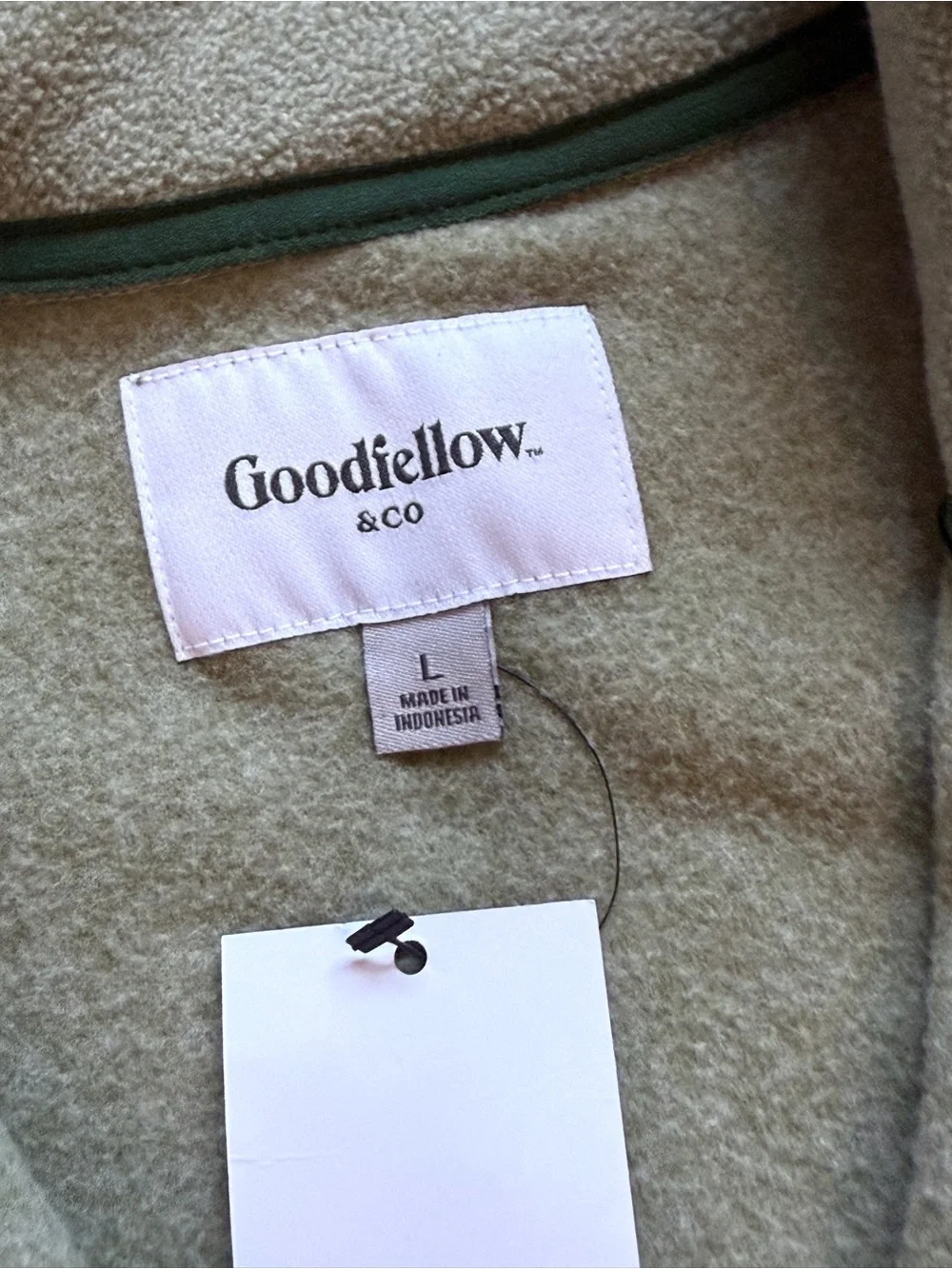Goodfellow & Co Men’s Light Olive Quarter-Zip Fleece Pullover with Dark Trim